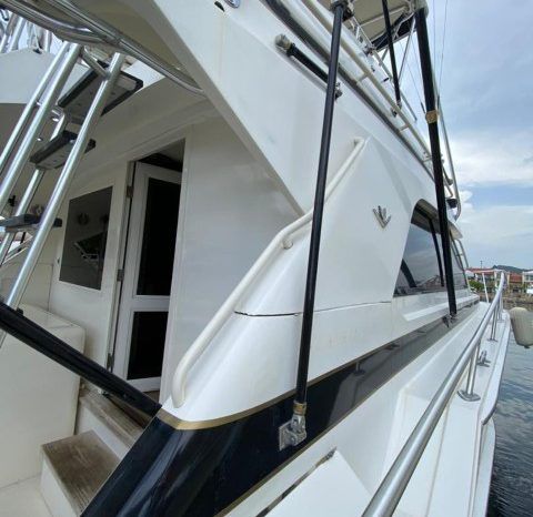 
								BERTRAM SPORT FISHERMAN 43 full									
