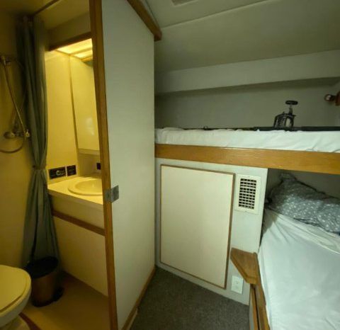 
								BERTRAM SPORT FISHERMAN 43 full									