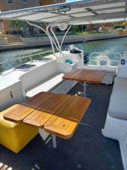 
										CATAMARAN NAUTITECH full									