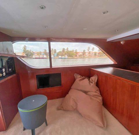 
								VIEIRA FLY BRIDGE 45 full									