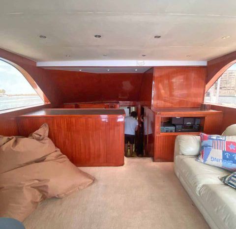 
								VIEIRA FLY BRIDGE 45 full									