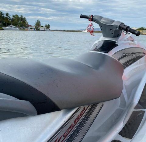 
								MOTO JETSKI YAMAHA VX full									