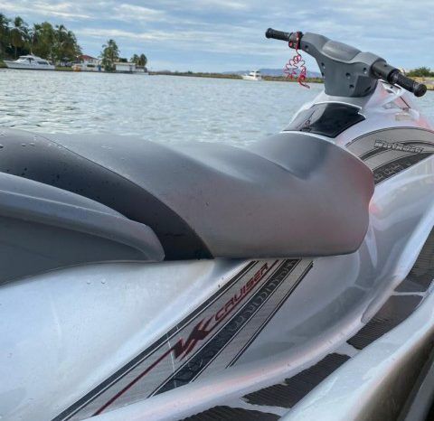 
								MOTO JETSKI YAMAHA VX full									