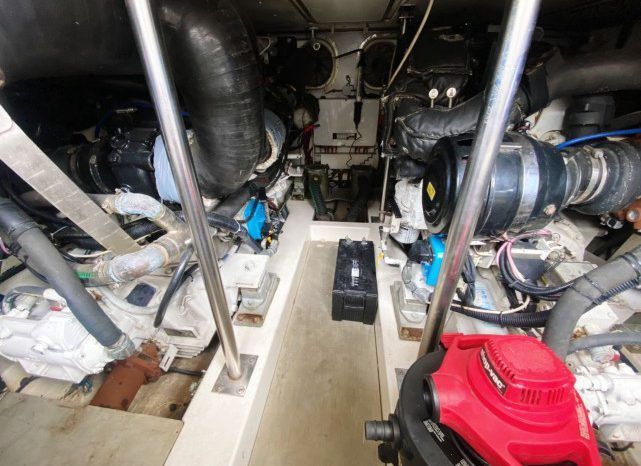 
								AZIMUT 64 full									