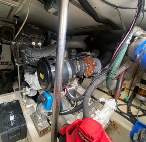 
								AZIMUT 64 full									