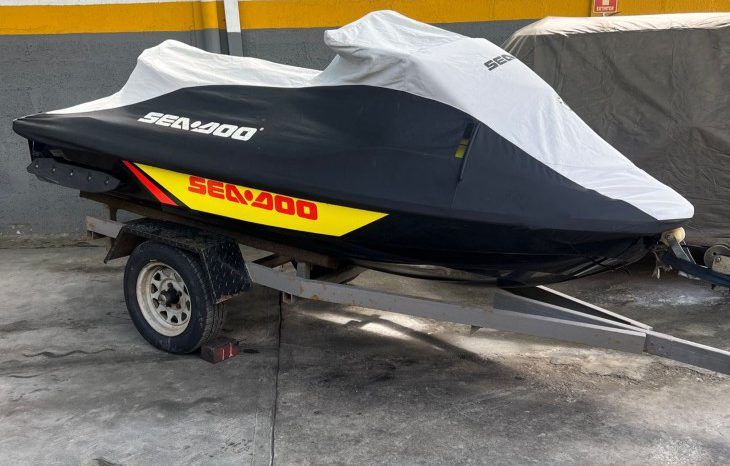 
								MOTO SEA DOO RXT 260 TURBO full									