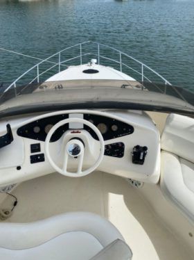 AZIMUT FLYBRIDGE 42