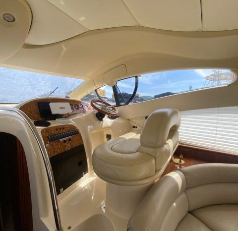 AZIMUT FLYBRIDGE 42 full