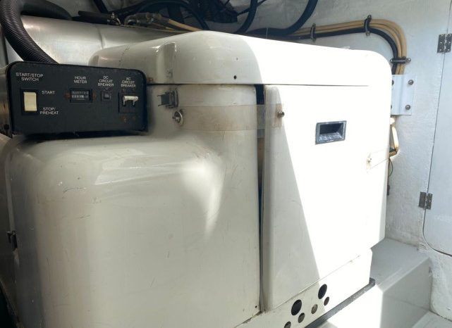 AZIMUT FLYBRIDGE 42 full