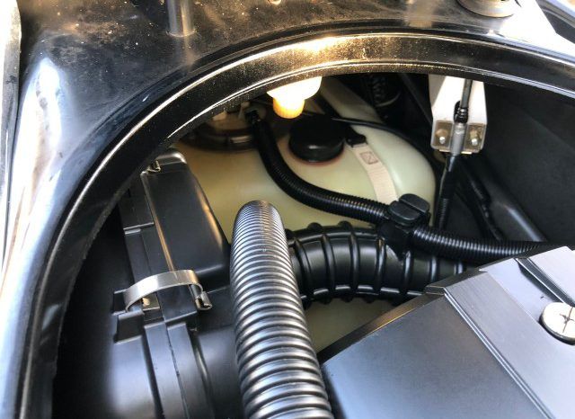 
								MOTO YAMAHA WAVE RUNNER FX full									