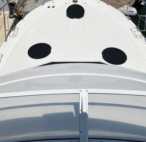 
								RIVIERA FLYBRIDGE 40 full									