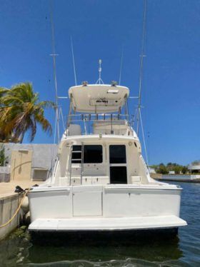 RIVIERA FLYBRIDGE 40