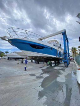 
										AZIMUT 64 full									