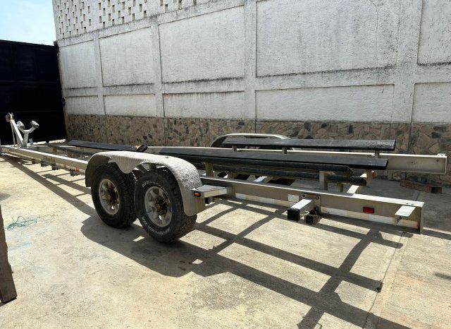 
								TRAILER ALUMINIO AMERICANO 35 full									