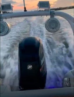 
										DINGHY CARIBE DL 15 full									