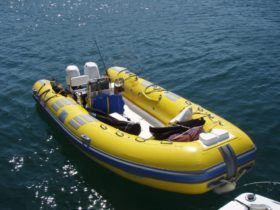 DINGHY CARIBE 19