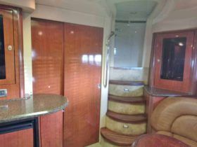 SEA RAY SUNDANCER 44