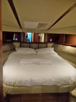 
										SEA RAY SEDAN BRIDGE 52 full									