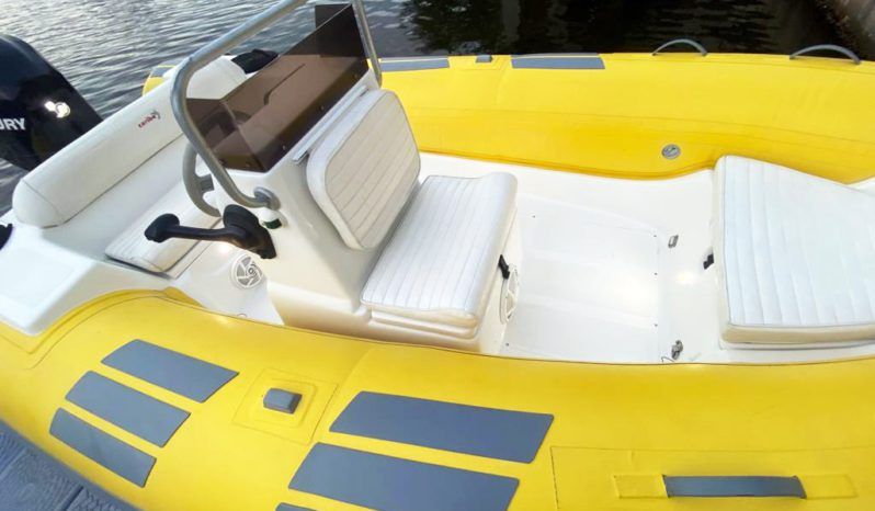 
								DINGHY CARIBE 17 full									