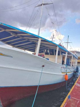 BARCO PESQUERO DE MADERA 19MTRS