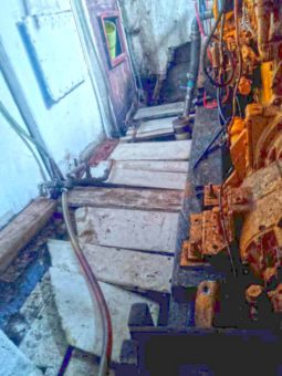 
										BARCO PESQUERO DE MADERA 19MTRS full									
