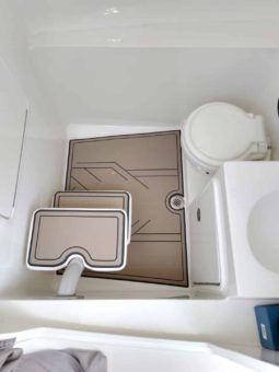 
										BULL MARINE STILUS 35 full									