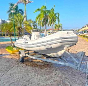 DINGHY CARIBE 15