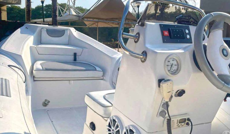 
								DINGHY CARIBE 15 full									