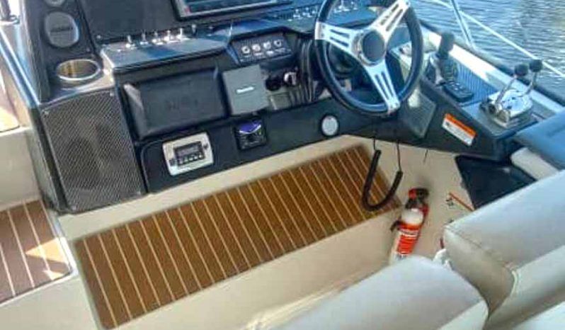 
								FOUR WINNS 43.5 full									