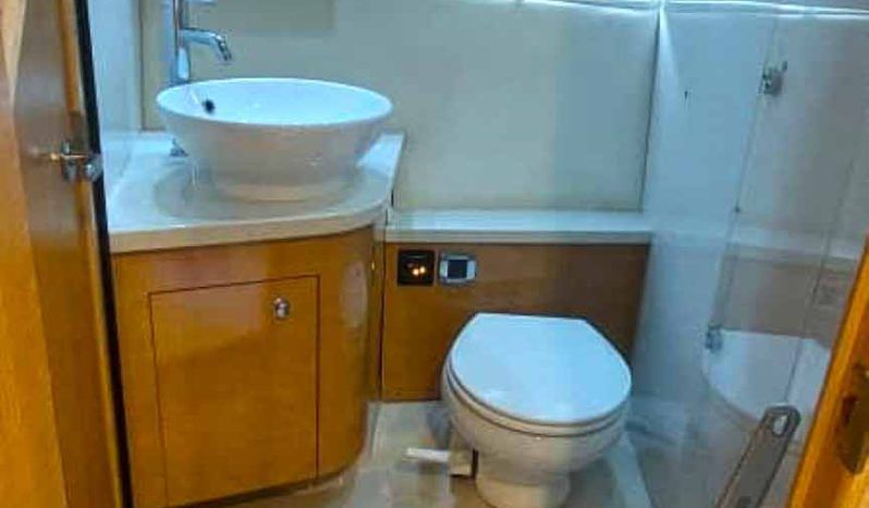 
								FOUR WINNS 43.5 full									