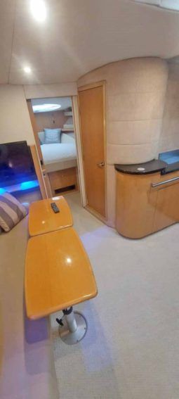 
										FOUR WINNS 43.5 full									