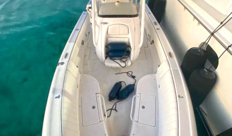 
								INTREPID 245 24 full									