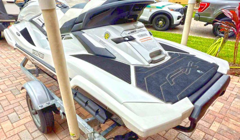 MOTO YAMAHA FXHO 1800 full