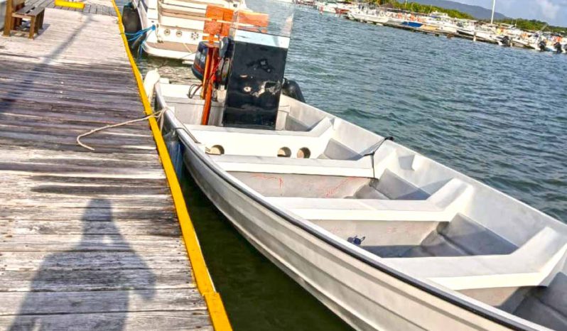 
								PEÑERO YAMAHA 28 full									
