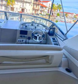 
										REGAL COMMODORE 32 full									