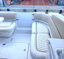
										REGAL COMMODORE 32 full									