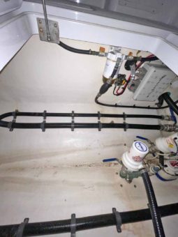 
										YELLOWFIN 36 full									