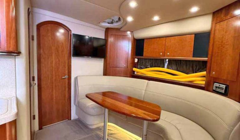 
								CRUISERS YACTH EXPRESS 37 full									