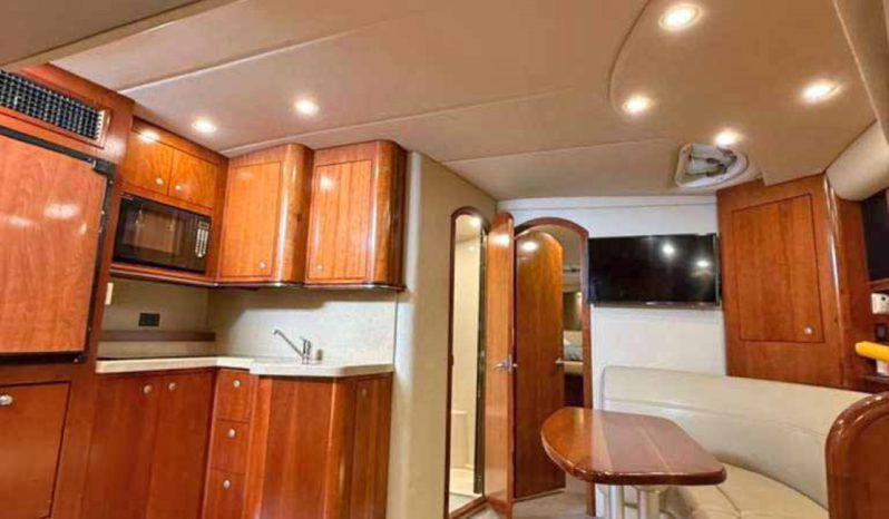 
								CRUISERS YACTH EXPRESS 37 full									