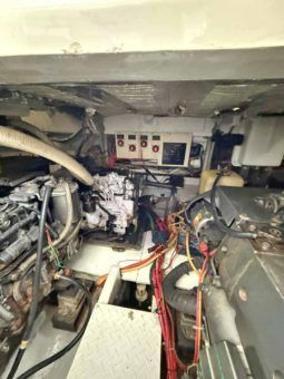 
										CRUISERS YACTH EXPRESS 37 full									