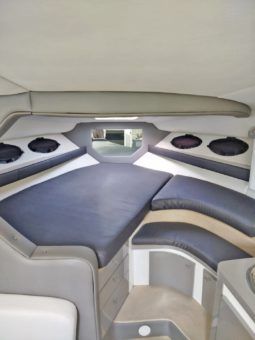 
										REGAL COMMODORE 33 full									