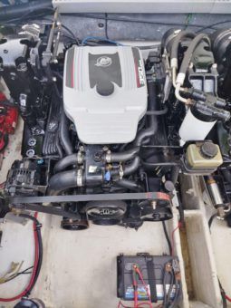 
										REGAL COMMODORE 33 full									