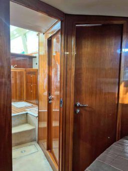 
										RIVIERA FLYBRIDGE 40 full									