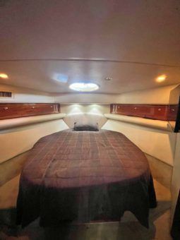 
										RIVIERA FLYBRIDGE 40 full									