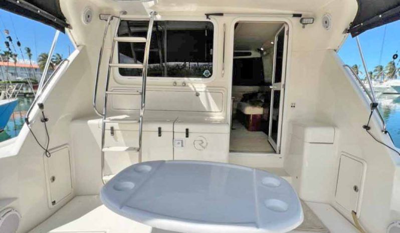 
								RIVIERA FLYBRIDGE 40 full									