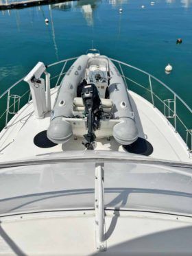 RIVIERA FLYBRIDGE 40