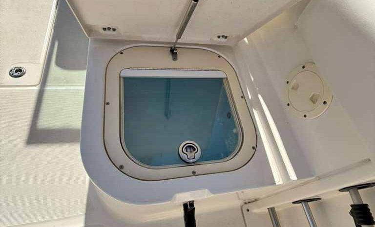
								ROBALO R227 DC 22.1 full									