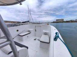 
										COMMANDER CUDDY 32.5 full									