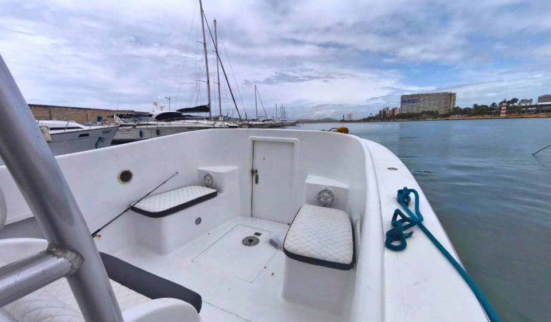 
								COMMANDER CUDDY 32.5 full									