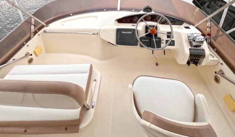
								CRANCHI ATLANTIQUE 40 full									